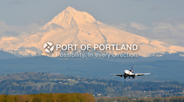 Port of Portland with Airplaine
